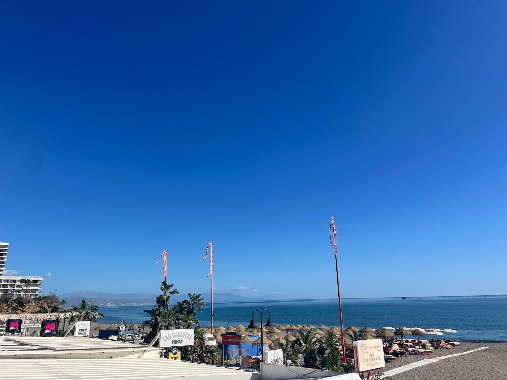 Apartamento Calma Carihuela Beach - 10 Metros De La Playa Torremolinos Dış mekan fotoğraf