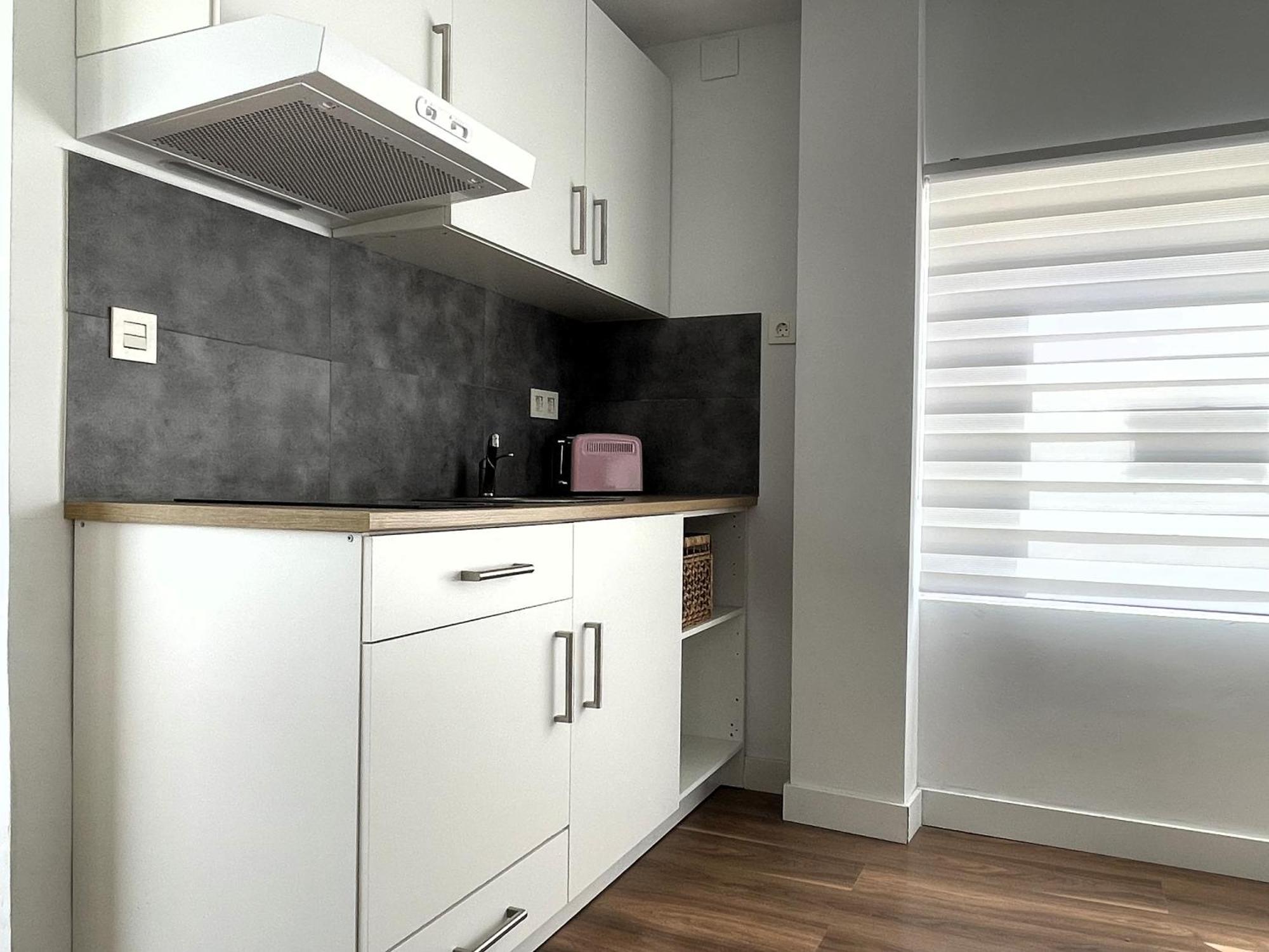 Apartamento Calma Carihuela Beach - 10 Metros De La Playa Torremolinos Dış mekan fotoğraf