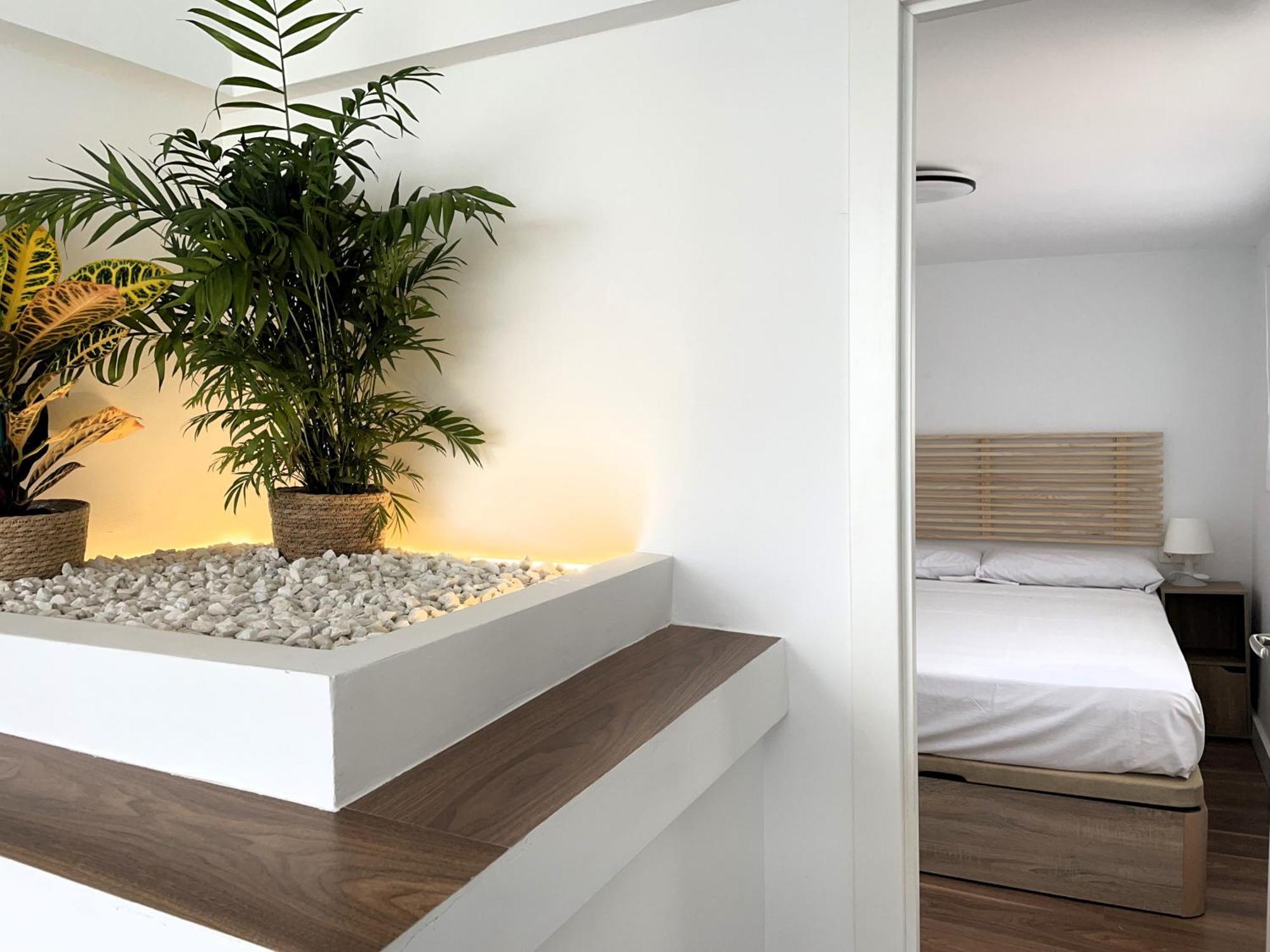 Apartamento Calma Carihuela Beach - 10 Metros De La Playa Torremolinos Dış mekan fotoğraf